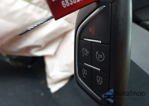 2024 Cadillac Ct4 Premium Luxury z USA, uszkodzony, nr VIN 1G6DB5RKXR0130770